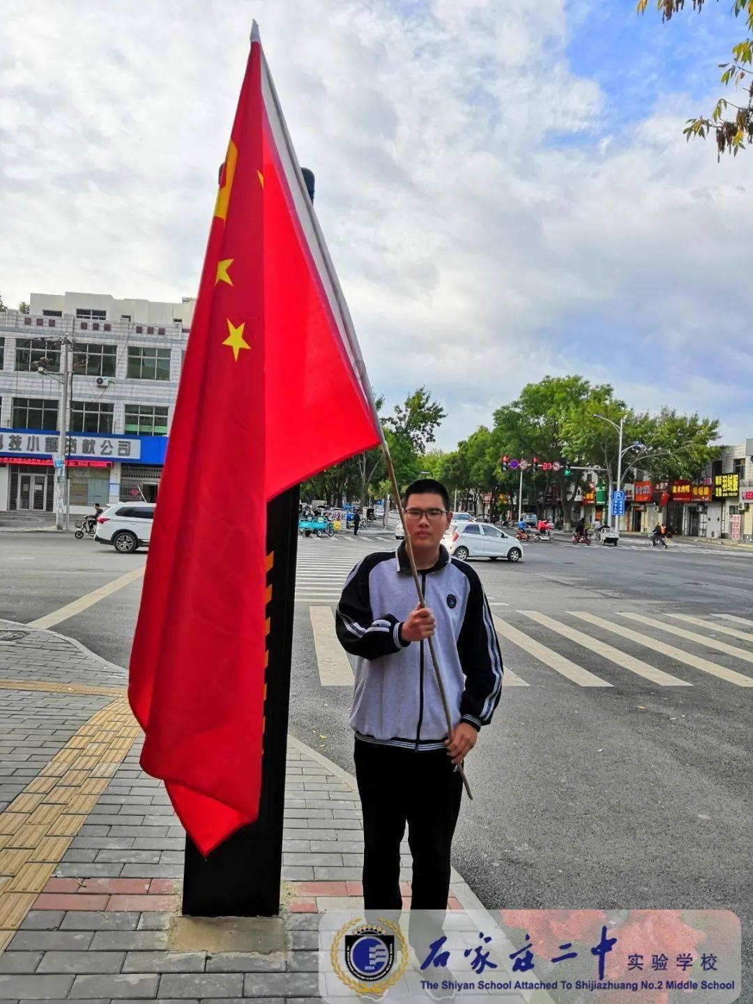 为什么很多公司会组织旅游，而不是直接发钱呢？